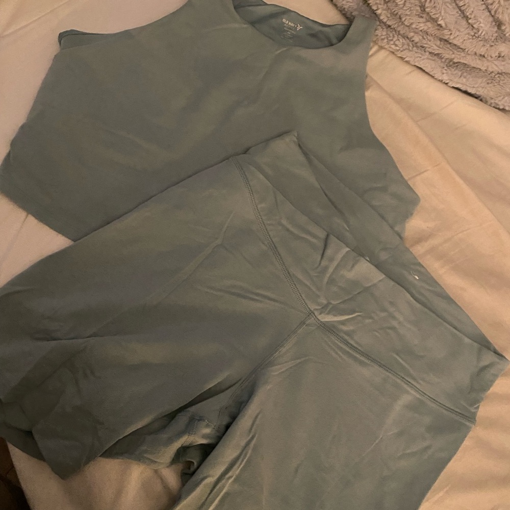 Old Navy Women's Active Tank & Short Set